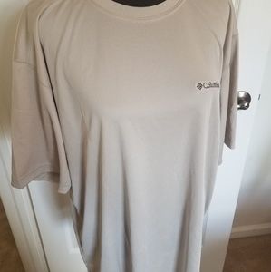 Columbia men's wicking tshirt